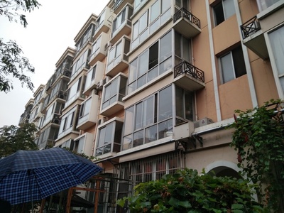 北京市昌平區(qū)回龍觀鎮(zhèn)龍興園北區(qū)23號(hào)樓1層1單元101號(hào)房地產(chǎn)